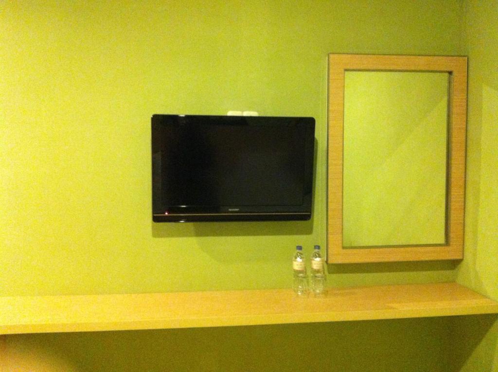 Hotel Paramount Biringkanya Ruang foto